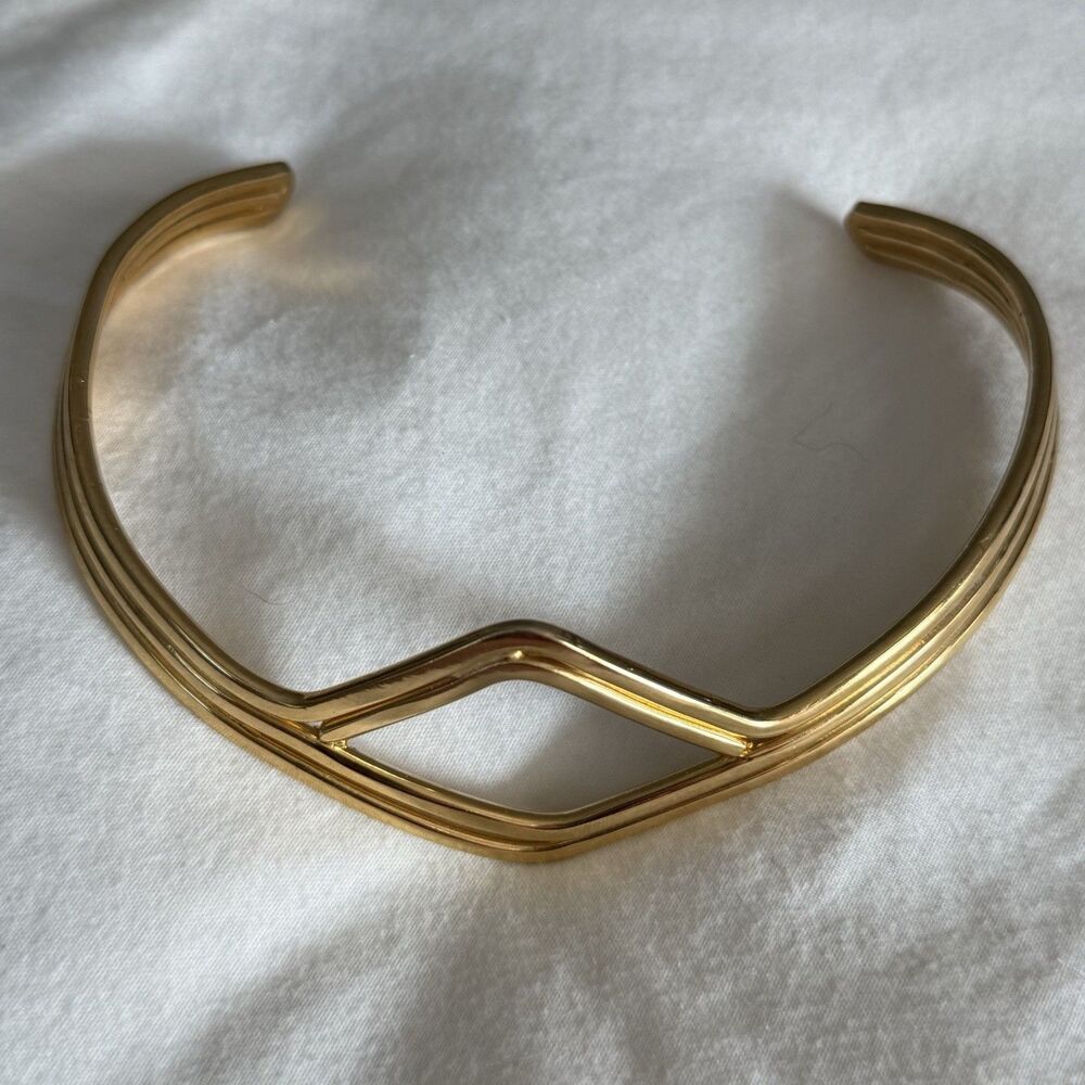 Sculptural V-Cut Gold Tone Collar Necklace | Zigzag Choker Statement Piece